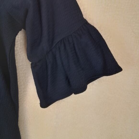 Michael Kors Womens Blouse Blue XS Boho Short Sleeve Cold Shoulder Ruffle‎ Navy - Picture 13 of 14